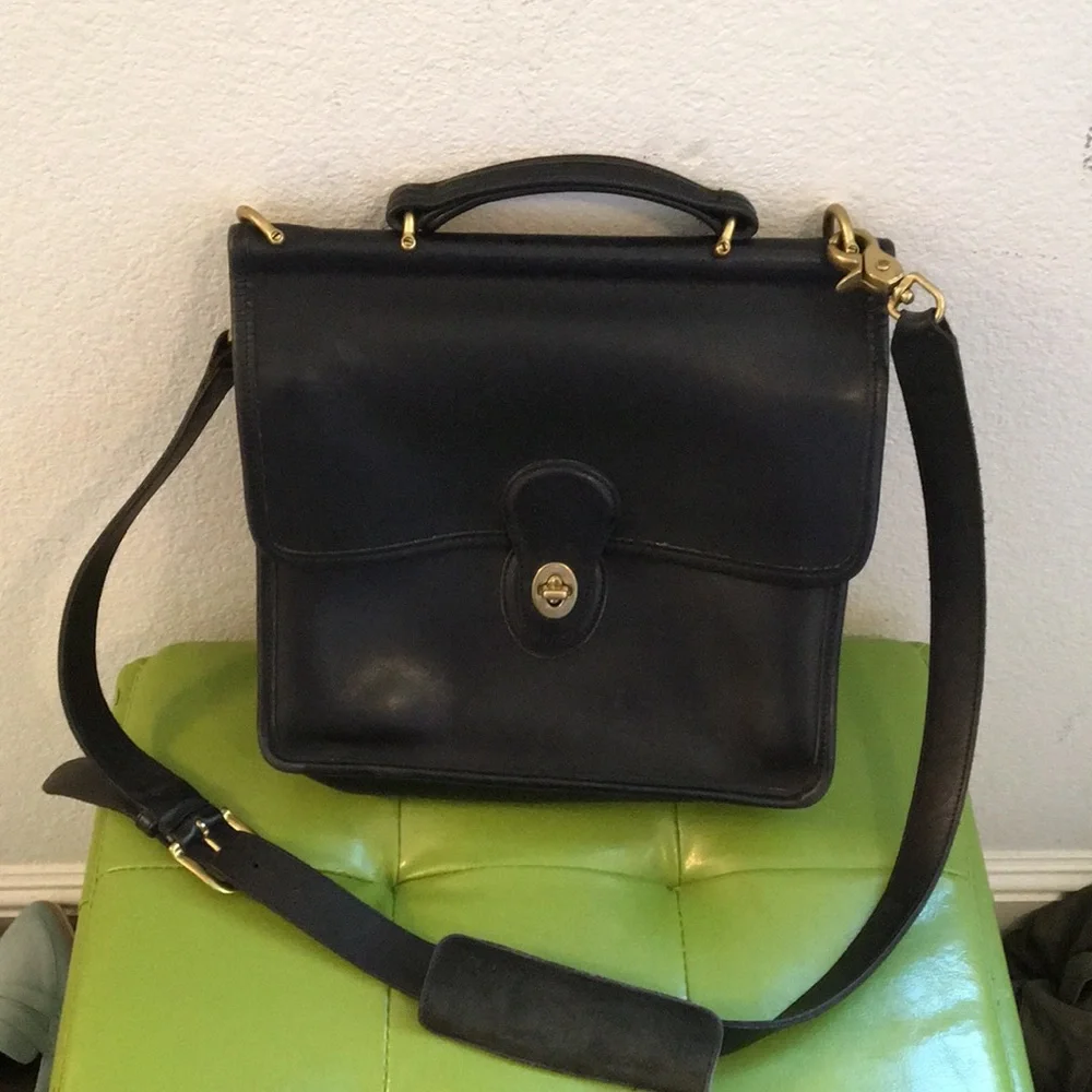 Vintage Coach Willis Purse - Picture 1 of 14